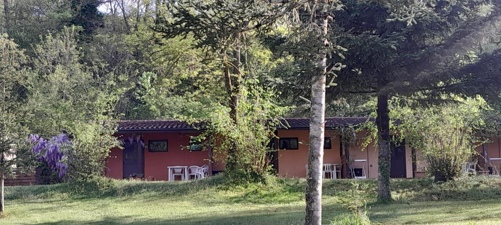 Rio Verde Camping Villaggio Costacciaro Exterior photo