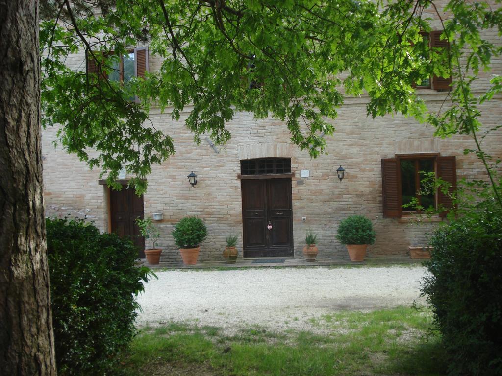 Rio Verde Camping Villaggio Costacciaro Exterior photo